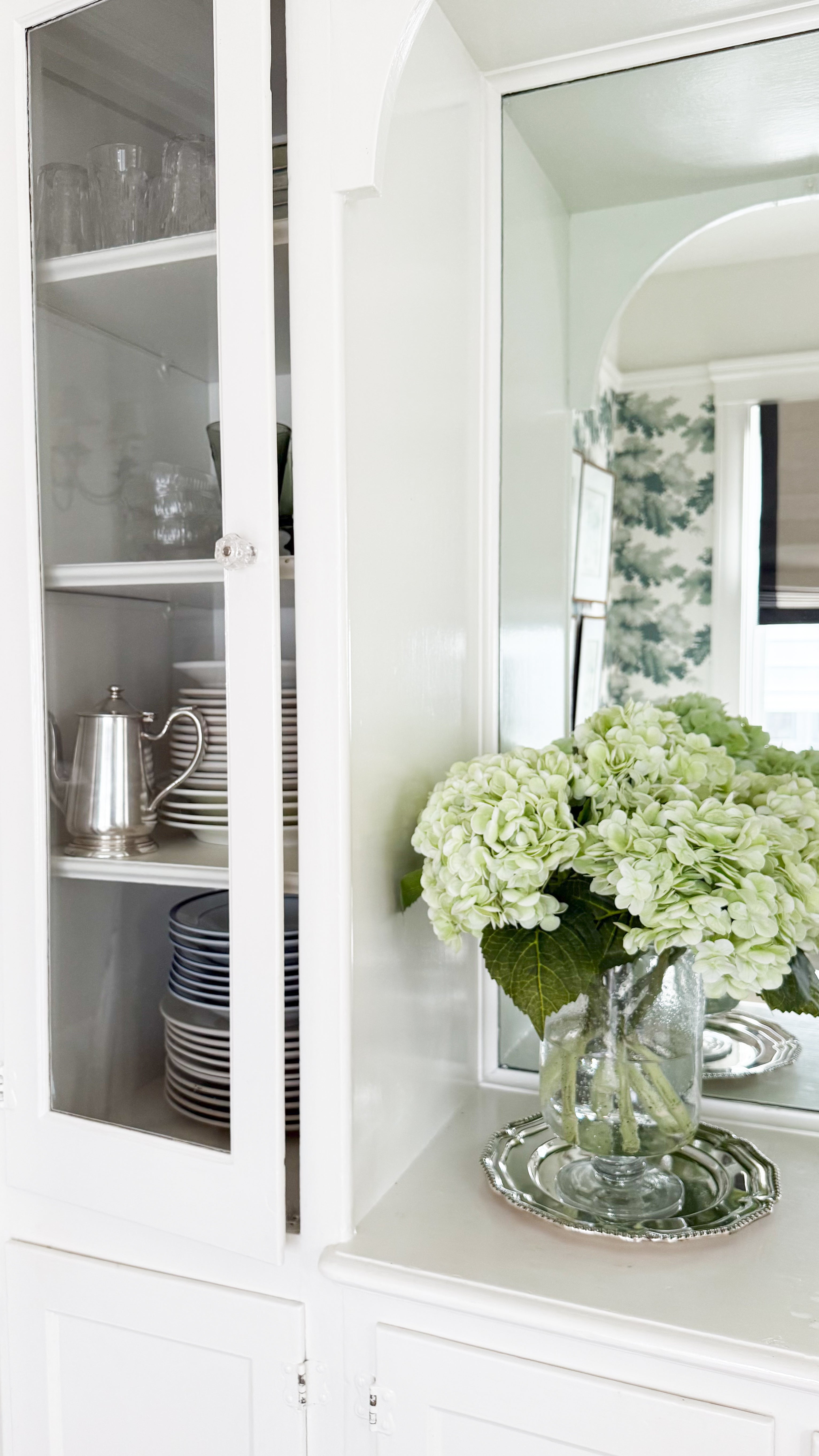 Green Luxe Faux Hydrangea Stem