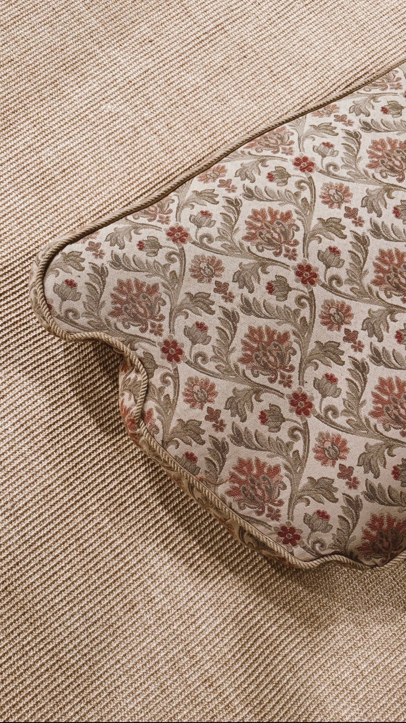 Vintage Minton Spidell French style Armchair