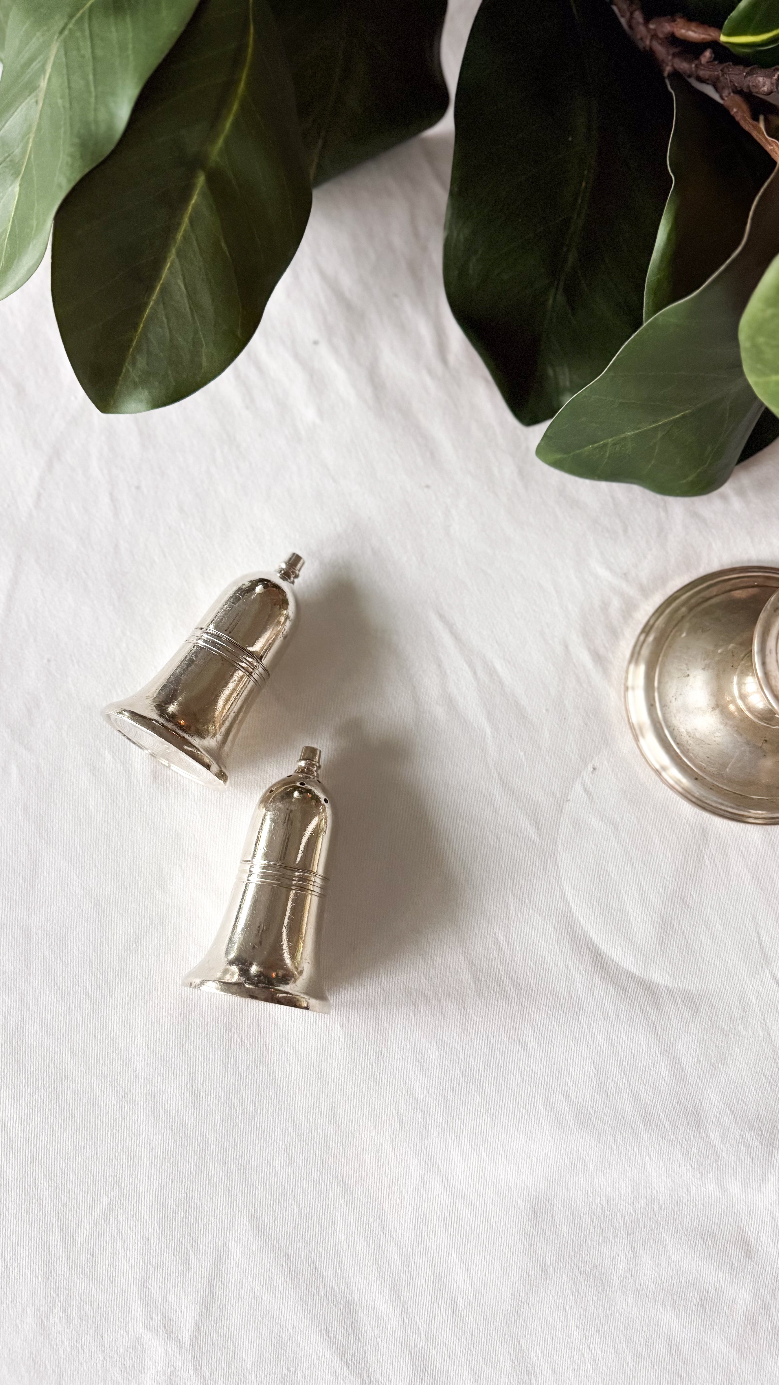 Vintage Silver English Art Deco S&P Shaker Set