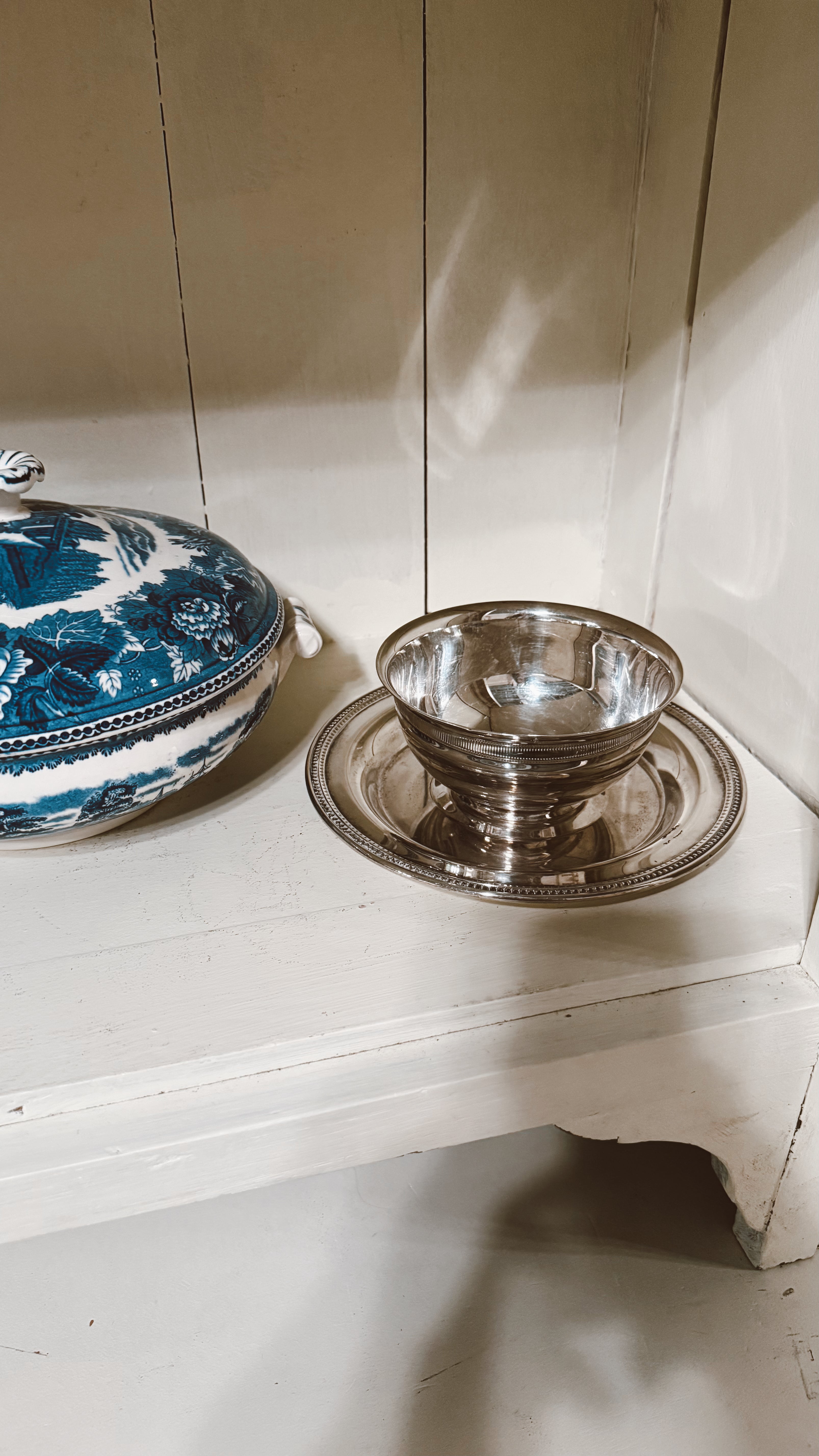 Vintage Chip and Dip Server