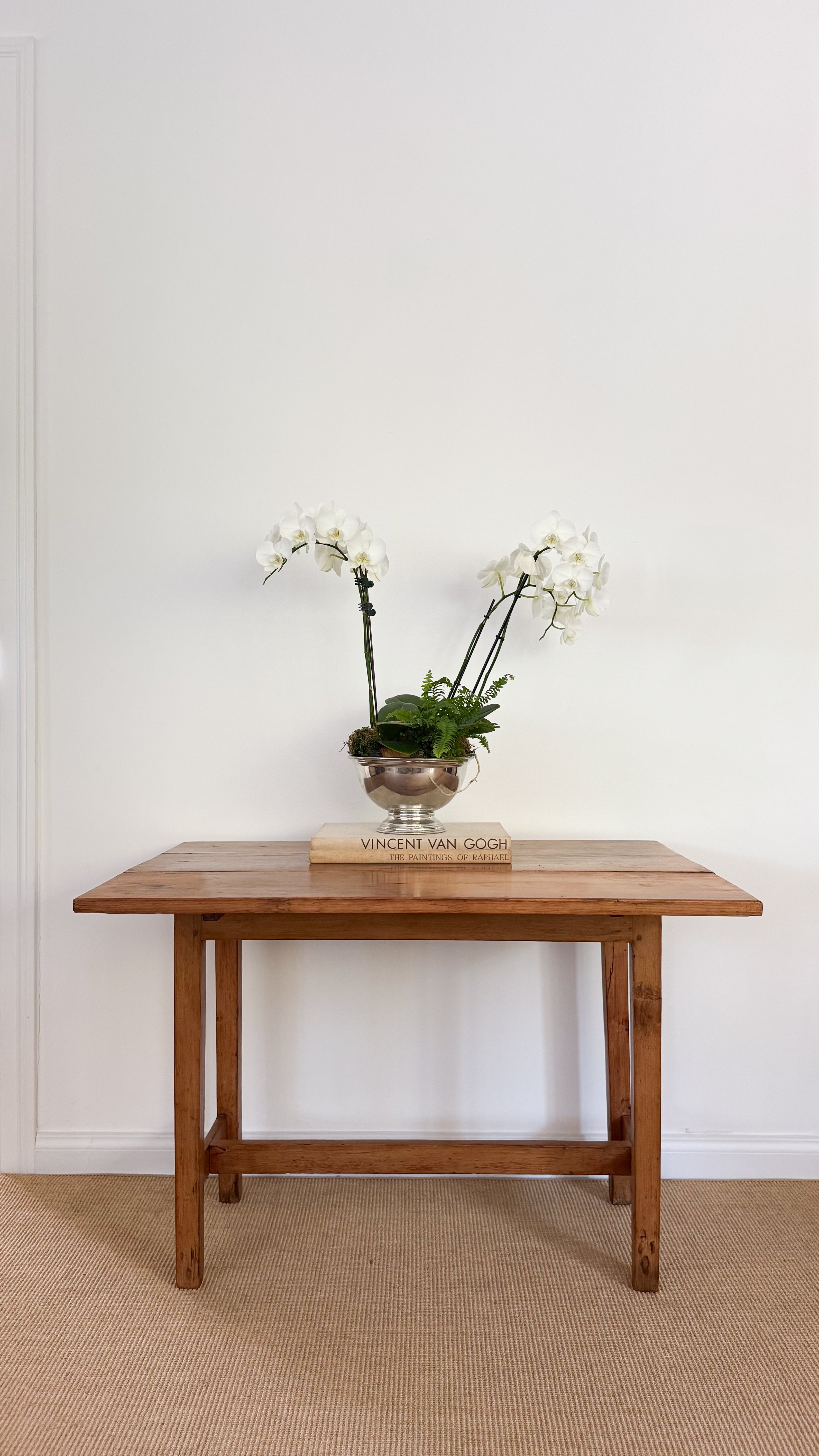 Antique American Single Drop-Leaf Table