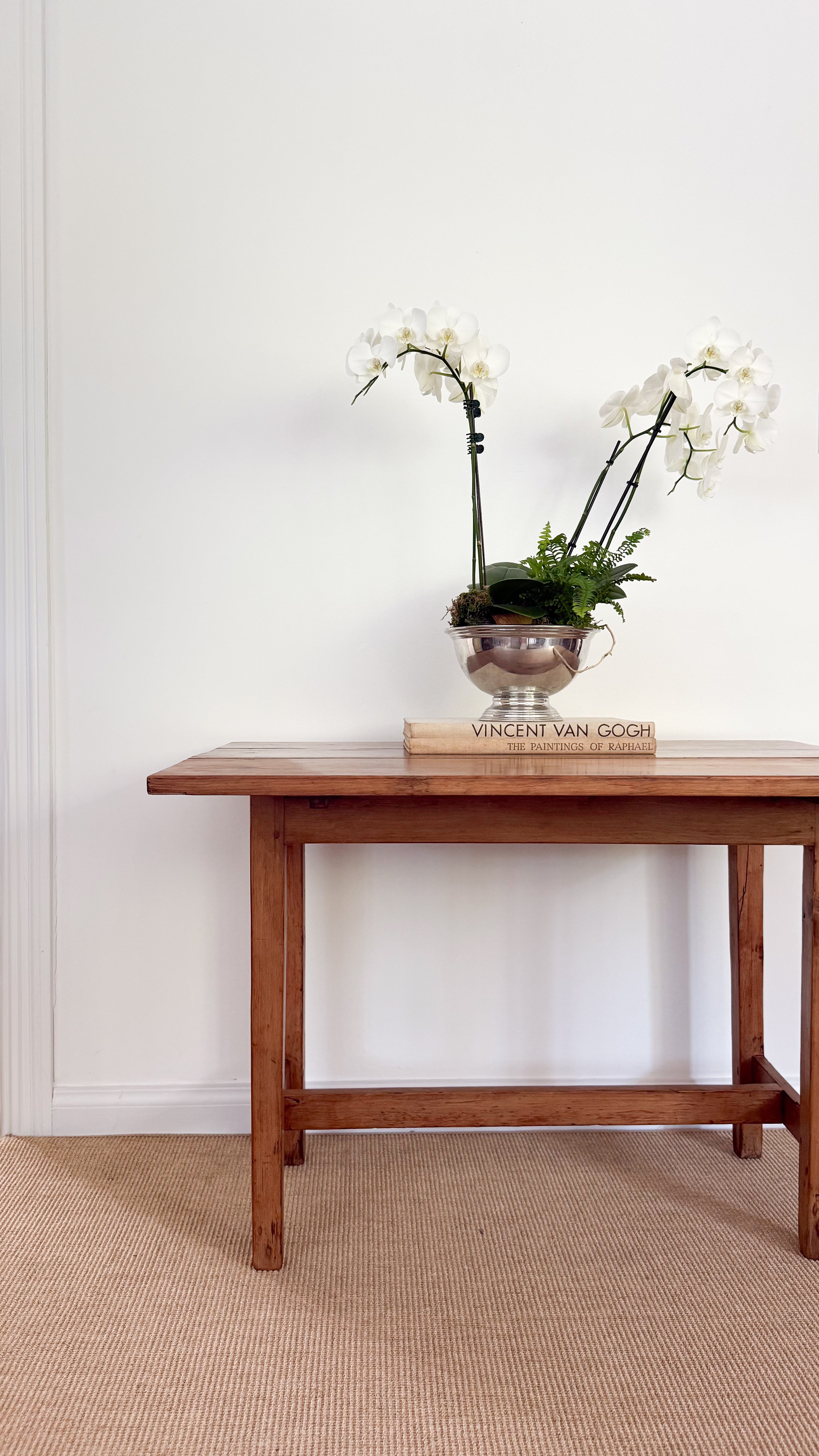 Antique American Single Drop-Leaf Table