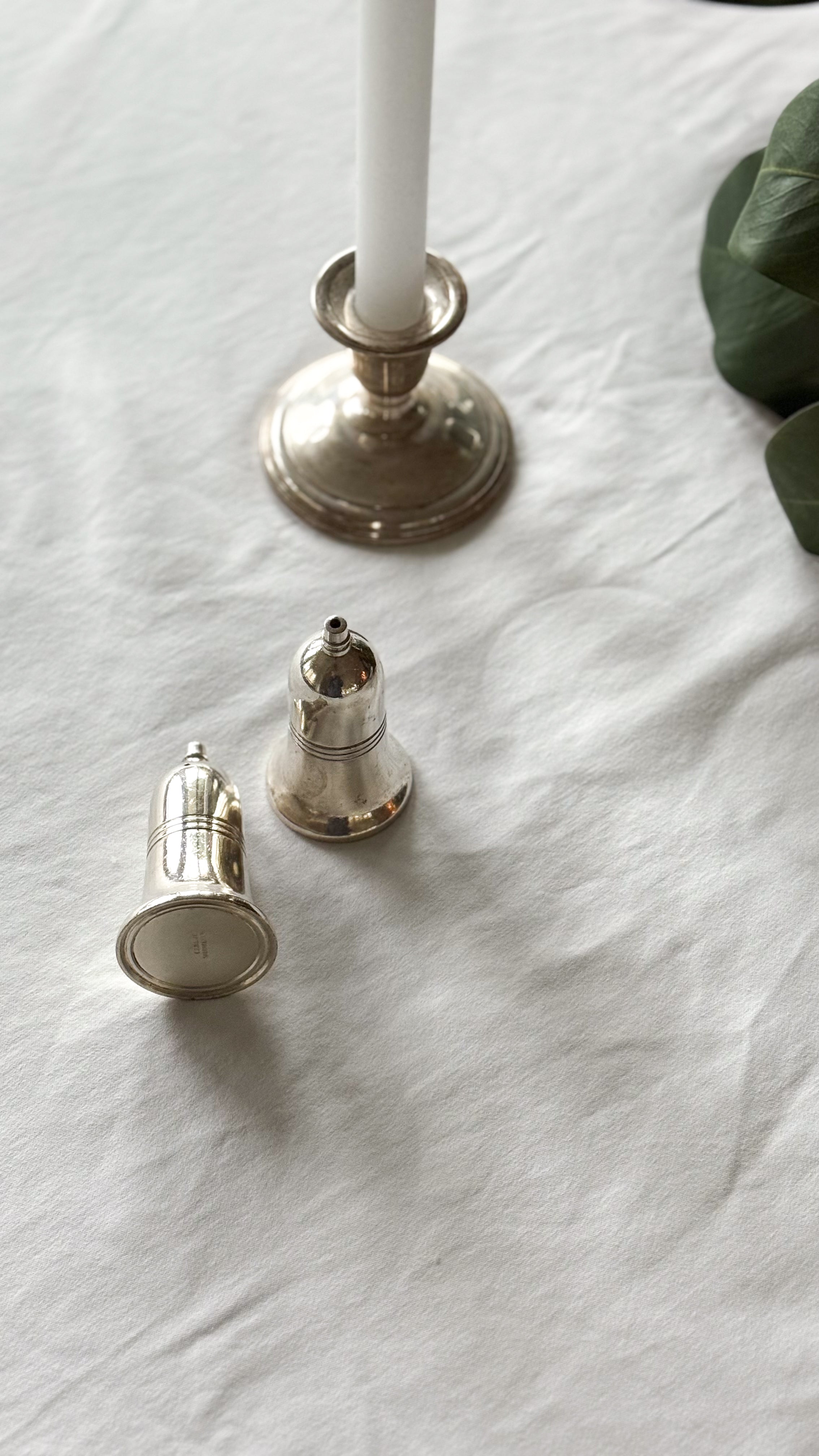 Vintage Silver English Art Deco S&P Shaker Set