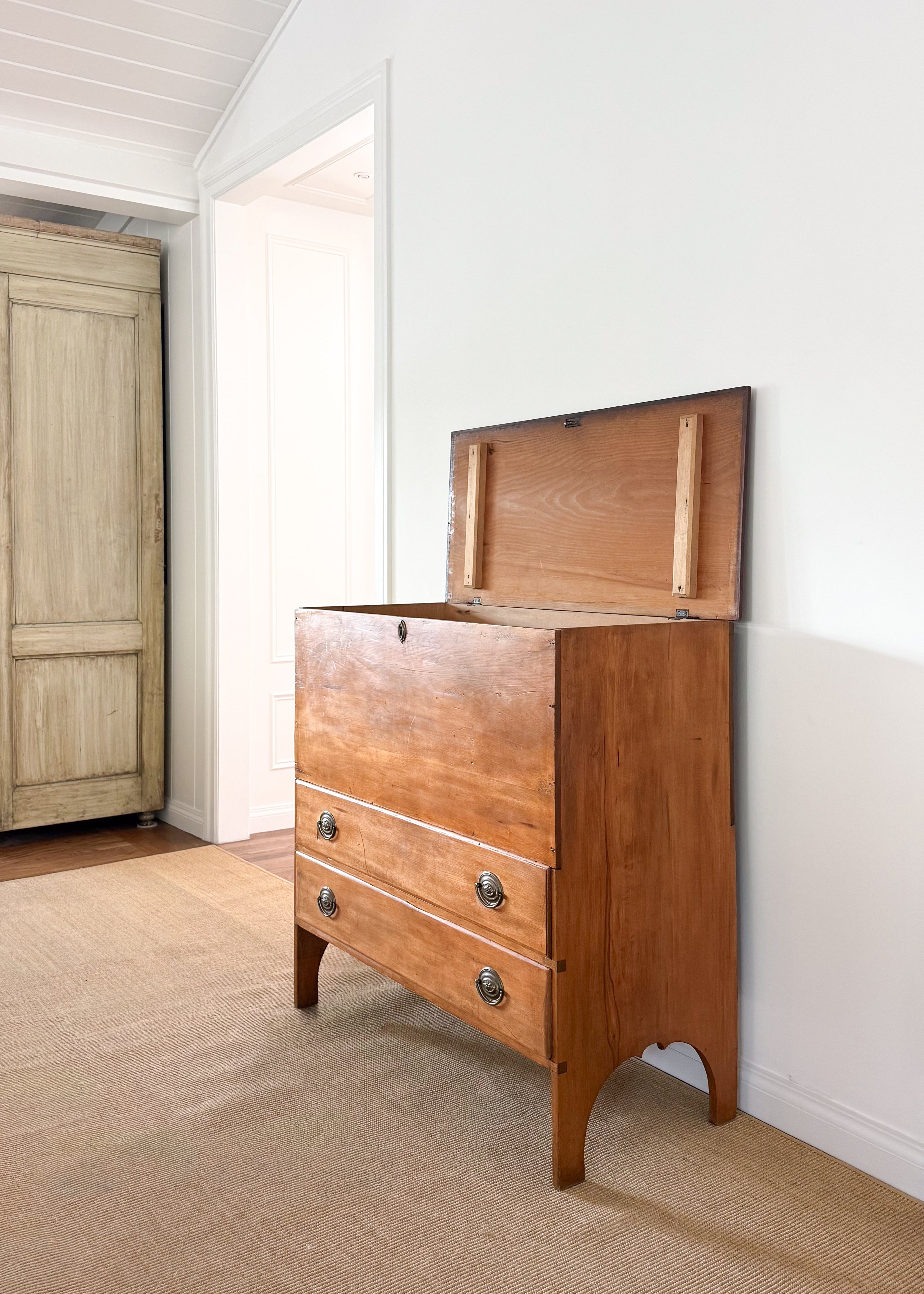 18th C. Early American Pine Mule Chest